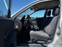 Mitsubishi Carisma 1.6 Comfort Drive | 1e Eigenaar | slechts 99.576 km | Airco | 15" Velgen | Nieuwe APK | Goed Onderhouden! |