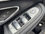 Mercedes-Benz C-klasse 180 Business Solution AMG / Elekt Trekhaak / Panoramadak / Navigatie-Pakket / Plus-Pakket / Volledige Historie /