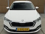 Skoda Octavia Combi 1.0 TSI Business Edition Getint glas | Parkeersensoren voor en achter | Elektrisch bedienbare achterklep | LED koplampen | Climate & cruise control | Navigatiesysteem