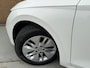 Skoda Octavia Combi 1.0 TSI Business Edition Getint glas | Parkeersensoren voor en achter | Elektrisch bedienbare achterklep | LED koplampen | Climate & cruise control | Navigatiesysteem