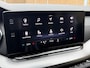 Skoda Octavia Combi 1.0 TSI Business Edition Getint glas | Parkeersensoren voor en achter | Elektrisch bedienbare achterklep | LED koplampen | Climate & cruise control | Navigatiesysteem