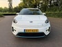 Kia Niro EV E-Niro DynamicPlusline 64kWh SOH 100%/Warmtepomp/Acarplay/Winterset/Halfleer/Camera/Fabrieksgarantie