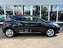 Renault Clio 0.9 TCe Limited | Bluetooth | Parkeersensoren | Navi | Cruise | 1e Eigenaar