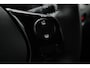 Toyota Aygo 1.0 VVT-i x-joy | Elektrisch vouwdak | Apple Carplay / Android Auto | Clima | Camera | DAB | 15 inch