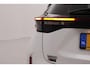 Toyota Yaris Cross 1.5 Hybrid Adventure | Dodehoek detectie | Matrix LED | Head-up display | Stoel-/stuurverwarming | JBL | Parkeersensoren voor/achter | Apple Carplay / Android Auto | 18 inch