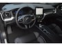 Volvo XC60 T8 Hybride AWD Ultra Black Edition | Luchtvering | Head-Up Display | Trekhaak | Harman/Kardon |