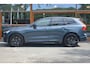 Volvo XC60 T8 Hybride AWD Ultra Black Edition | Luchtvering | Head-Up Display | Trekhaak | Harman/Kardon |