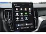 Volvo XC60 T8 Hybride AWD Ultra Black Edition | Luchtvering | Head-Up Display | Trekhaak | Harman/Kardon |