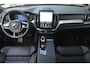 Volvo XC60 T8 Hybride AWD Ultra Black Edition | Luchtvering | Head-Up Display | Trekhaak | Harman/Kardon |