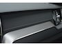 Volvo XC60 T8 Hybride AWD Ultra Black Edition | Luchtvering | Head-Up Display | Trekhaak | Harman/Kardon |