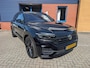 Volkswagen Touareg 3.0 TSI R-LINE, Plug-in Hybride, Soft close, Trekhaak, Panodak, BOMVOL!