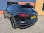 Volkswagen Touareg 3.0 TSI R-LINE, Plug-in Hybride, Soft close, Trekhaak, Panodak, BOMVOL!