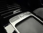 Mercedes-Benz A-klasse 180 Business Solution AMG | Night | Panoramaschuifdak | Sfeerverlichting | Achteruitrijcamera | MULTIBEAM LED | Stoelverwarming |