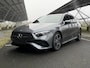 Mercedes-Benz A-klasse 180 Business Solution AMG | Night | Panoramaschuifdak | Sfeerverlichting | Achteruitrijcamera | MULTIBEAM LED | Stoelverwarming |