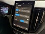 Volvo XC60 STERKSTE MOTOR 2.0 T8 456PK AWD ULTRA ! BLACK EDITION STOEL/STUUR.VER. 22''LMV PANO HEADUP HARMAN KARDON