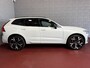 Volvo XC60 STERKSTE MOTOR 2.0 T8 456PK AWD ULTRA ! BLACK EDITION STOEL/STUUR.VER. 22''LMV PANO HEADUP HARMAN KARDON