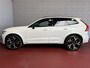 Volvo XC60 STERKSTE MOTOR 2.0 T8 456PK AWD ULTRA ! BLACK EDITION STOEL/STUUR.VER. 22''LMV PANO HEADUP HARMAN KARDON