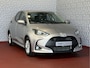 Toyota Yaris 1.5 HYBRID CARPLAY CAMERA STOEL/STUUR VERW LMV ADAP.CRUISE ✅ Top Auto's Wijchen , Al 30 Jaar verkoop van Toyota , Type's Launch / Executive / Dynamic / First Edition / Business / Zowel Phev / Hev / Benzine / met fabrieksgarantie ✅