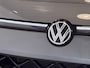 Volkswagen T-Roc 1.5 eTsi R-LINE 150PK EDITION TREKHAAK BLACK STYLE 19''LMV IQ LED/GRIL/LOGO STOEL/STUUR.VERW ELEK.KLEP 2026 ✅Top Auto's Wijchen , 30 Jaar Specialist in Volkswagen : Alle Type's : R-Line Edition / Style / First Edition / Highline / Life , Zowel PHEV / HEV / MHEV / Benzine ✅