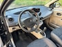 Renault Twingo 1.2 Authentique Stuurbekrachtiging Airco Electric pakket ABS 2 x airbag Colorpakket Dealeronderhoud Apk 13/04/2027