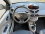 Renault Twingo 1.2 Authentique Stuurbekrachtiging Airco Electric pakket ABS 2 x airbag Colorpakket Dealeronderhoud Apk 13/04/2027