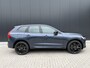 Volvo XC60 2.0 T6 Plug-in hybrid AWD Plus Black Edition | Luchtvering | Premium
