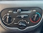 Peugeot 206 CC 2.0-16V recent gekeurd rijdend na de keuring heen en terug | start nu niet meer storing in zekeringkast !