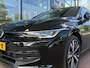 Volkswagen Golf 1.5 eHybrid 204pk DSG Life Edition /  Zwenkbare trekhaak / Dodehoek detectie / Stuur en stoelverwarming / 18'' LMV Rijdende demonstratieauto, bezichtiging op afspraak