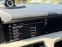 Porsche Taycan Sport Turismo Performance Plus 93 kWh | Panorama | Sport Design | Dual Display | Alcantara hemel + stuur