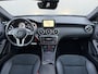 Mercedes-Benz A-klasse 200 AMG | Panorama | Harman & Kardon | Camera | 18"