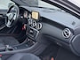 Mercedes-Benz A-klasse 200 AMG | Panorama | Harman & Kardon | Camera | 18"