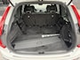 Volvo XC90 T6 AWD R-Design 7-Persoons | Panorama | B&W | Luchtvering | 22" | HUD | Wegkl. Trekhaak