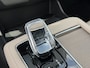 Volvo XC90 T8 Plug-in hybrid AWD Ultra Dark | Panorama | Luchtvering | B&W | Massage + Ventilatie | Alcantara hemel
