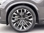 Volvo XC90 T8 Plug-in hybrid AWD Ultra Dark | Panorama | Luchtvering | B&W | Massage + Ventilatie | Alcantara hemel