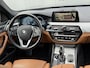 BMW 5-Serie Touring 520i Sport Line High Executive | Panorama | 360 Camera | HUD | 19" | Trekhaak Afn.