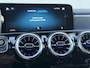 Mercedes-Benz A-klasse 250 e AMG Night Premium Plus | Panorama | Sfeer | 360 Cam | Distronic | Apple CarPlay