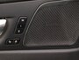 Volvo XC60 T8 PLUG-IN HYBRID PLUS DARK GEVENTILEERDE STOELEN SCHUIFDAK 360G