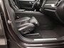 Volvo XC60 T8 PLUG-IN HYBRID PLUS DARK GEVENTILEERDE STOELEN SCHUIFDAK 360G