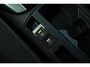 Volkswagen T-Roc 1.0 TSI 110pk Life 75 Edition | Allseason Banden | Apple CarPlay & Android Auto | Active Info Display