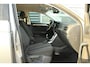 Volkswagen T-Roc 1.0 TSI 110pk Life 75 Edition | Allseason Banden | Apple CarPlay & Android Auto | Active Info Display