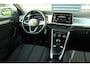 Volkswagen T-Roc 1.0 TSI 110pk Life 75 Edition | Allseason Banden | Apple CarPlay & Android Auto | Active Info Display