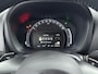 Toyota Aygo X 1.0 VVT-i S-CVT Limited | Elektrisch vouwdak | Stoelverwarming | JBL | LED | Adaptive Cruise | Apple Carplay / Android Auto | Keyless | Parkeersensoren voor/achter | Clima | Camera | 18 inch