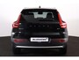 Volvo XC40 B3 Core - Parkeercamera achter - Verwarmde voorstoelen & stuur - Parkeersensoren voor & achter - Cruise control - Apple Carplay - Extra getint glas - Inklapbare trekhaak - 18' LMV