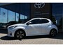 Toyota Yaris 1.5 Hybrid 115 Dynamic Automaat 116pk | Buitenspiegels elektrisch inklapbaar | Parkeersensoren voor & achter | Dodehoek detector |