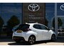 Toyota Yaris 1.5 Hybrid 115 Dynamic Automaat 116pk | Buitenspiegels elektrisch inklapbaar | Parkeersensoren voor & achter | Dodehoek detector |