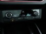 Skoda Scala 1.5 TSI Sport Business | Adaptieve cruise control | Panoramisch glazen dak | Parkeersensoren | Apple carplay/Android auto | Climate control |