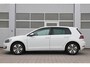 Volkswagen E-Golf 136pk | SoH 90% | Warmtepomp | Leer | Stoelverwarming | Achteruitrijcamera | Navigatie
