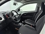 Toyota Aygo 1.0 VVT-i x-play | Elektrisch vouwdak | Airco | Camera | Bluetooth | Elektrische ramen voor