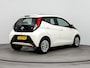 Toyota Aygo 1.0 VVT-i x-play | Elektrisch vouwdak | Airco | Camera | Bluetooth | Elektrische ramen voor