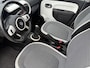 Renault Twingo 1.0 SCe Limited Unieke KM Stand! /  Airco / Donker Glas / Elect. Ramen / Centr. Vergrendeling